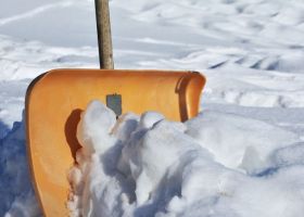 snow-shovel-2001776_960_720.jpg